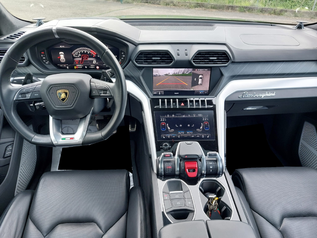 LAMBORGHINI Urus Urus 4.0 V8 4WD  - автомобили, коли, обяви за нови и употребявани 8