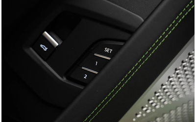 LAMBORGHINI URUS URUS 4.0 V8 4WD  - автомобили, коли, обяви за нови и употребявани 13