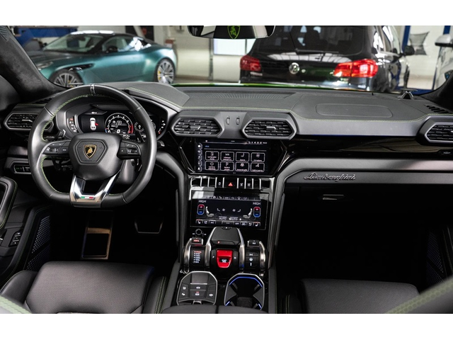 LAMBORGHINI URUS URUS 4.0 V8 4WD  - автомобили, коли, обяви за нови и употребявани 8