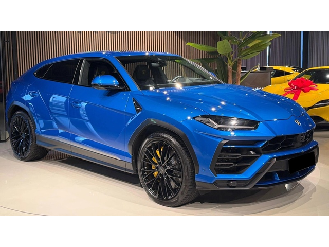 LAMBORGHINI URUS URUS 4.0 V8 4WD  - автомобили, коли, обяви за нови и употребявани 1