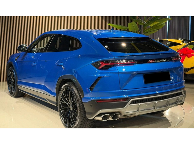 LAMBORGHINI URUS URUS 4.0 V8 4WD  - автомобили, коли, обяви за нови и употребявани 2