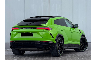 lamborghini-urus-urus-4-0-v8-4wd - 4