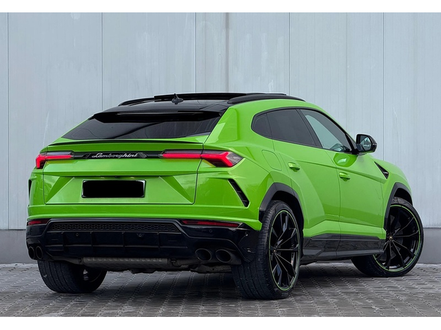 LAMBORGHINI Urus Urus 4.0 V8 4WD - автомобили, коли, обяви за нови и употребявани 4