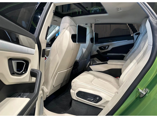 LAMBORGHINI URUS URUS 4.0 V8 4WD  - автомобили, коли, обяви за нови и употребявани 12