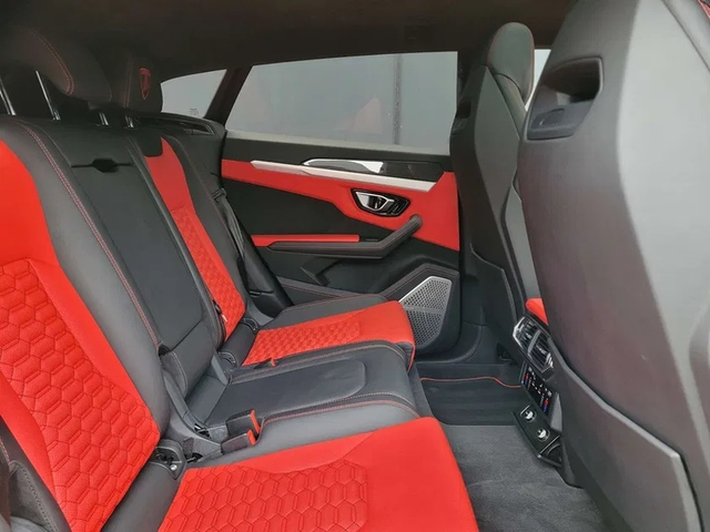 LAMBORGHINI Urus Urus 4.0 V8 AWD - автомобили, коли, обяви за нови и употребявани 7