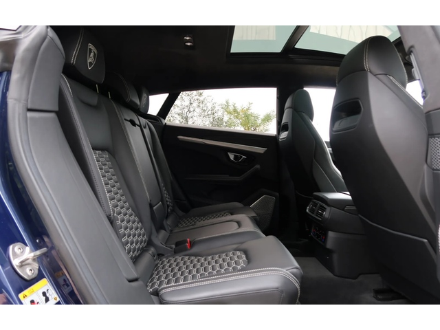 LAMBORGHINI URUS URUS 4.0 V8 AWD - автомобили, коли, обяви за нови и употребявани 7