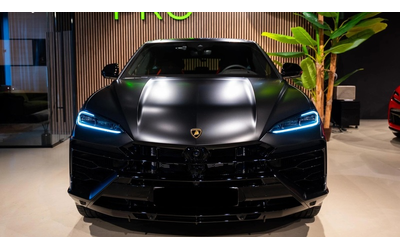 lamborghini-urus-urus-se-4-0-v8-plug-in-hybrid-4wd - 2
