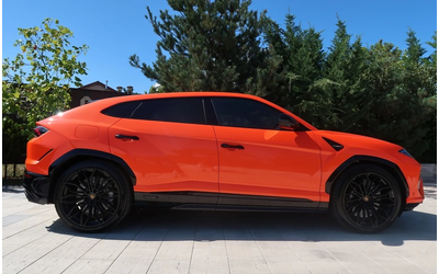 lamborghini-urus-urus-se-4-0-v8-plug-in-hybrid-4wd - 5