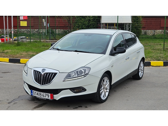 Lancia Delta 1.4 T-jet GAZ/KLIMA/KOJA - автомобили, коли, обяви за нови и употребявани 0