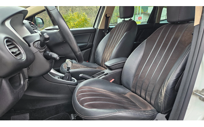 Lancia Delta 1.4 T-jet GAZ/KLIMA/KOJA - автомобили, коли, обяви за нови и употребявани 10