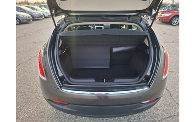 Lancia Delta 1, 6 multijet - автомобили, коли, обяви за нови и употребявани 14