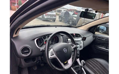 Lancia Delta 1.4T KOJA EURO 4 - автомобили, коли, обяви за нови и употребявани 10