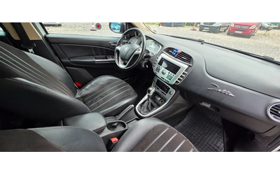 Lancia Delta 1.4i 120k.c - автомобили, коли, обяви за нови и употребявани 13