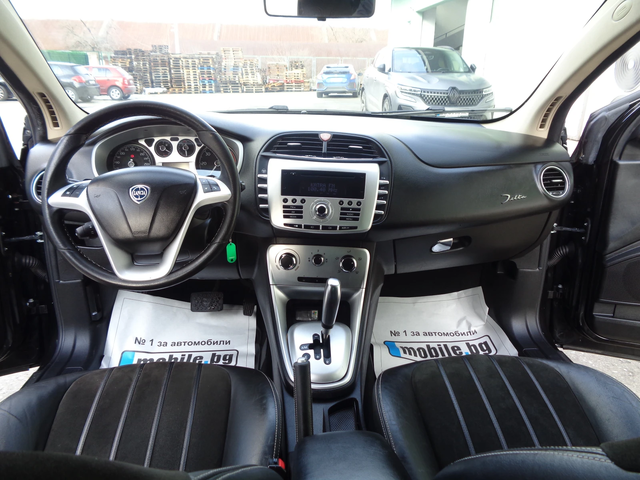 Lancia Delta 1.6Mjet-120-АВТОМАТ-ЛИЗИНГ-БАРТЕР - автомобили, коли, обяви за нови и употребявани 13