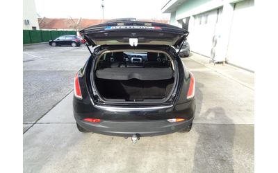 Lancia Delta 1.6Mjet-120-АВТОМАТ-ЛИЗИНГ-БАРТЕР - автомобили, коли, обяви за нови и употребявани 7