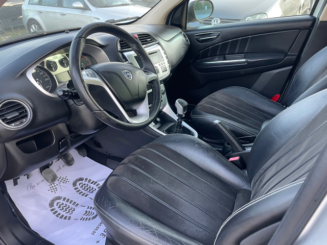 Lancia Delta 1.4i-TURBO-PANORAMA - автомобили, коли, обяви за нови и употребявани 10