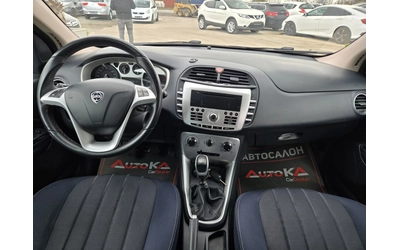 Lancia Delta 1.4T-120кс= 135.000км= 6ск= КЛИМАТИК - автомобили, коли, обяви за нови и употребявани 11