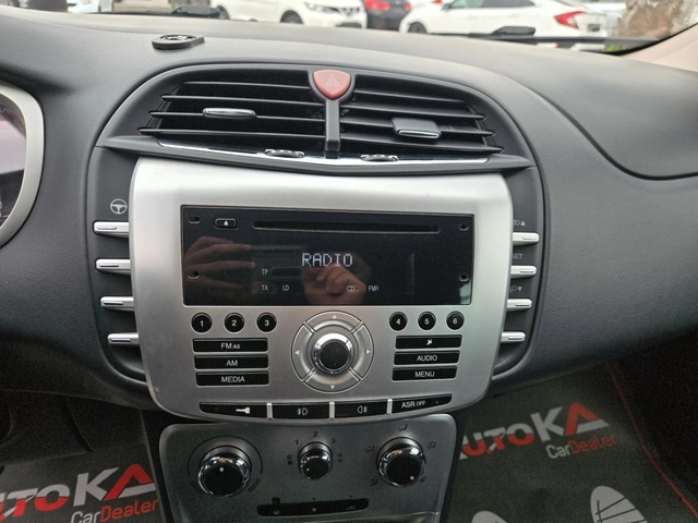 Lancia Delta 1.4T-120кс= 135.000км= 6ск= КЛИМАТИК - автомобили, коли, обяви за нови и употребявани 15