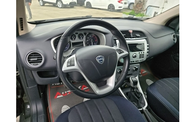 Lancia Delta 1.4T-120кс= 135.000км= 6ск= КЛИМАТИК - автомобили, коли, обяви за нови и употребявани 7