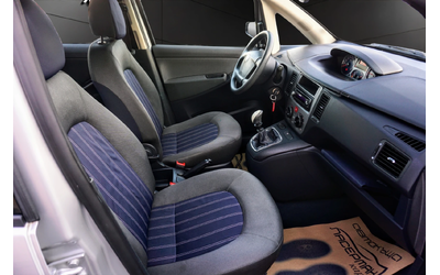 Lancia Musa 1.4i - автомобили, коли, обяви за нови и употребявани 11