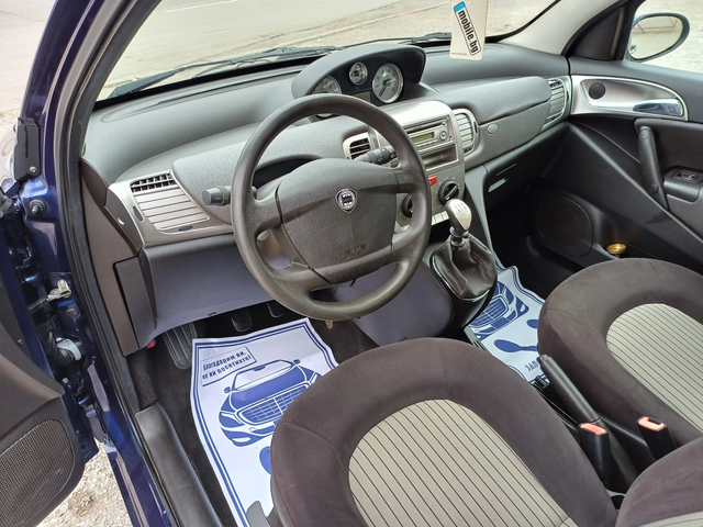 Lancia Y10 1.2i* ГАЗ, klimatik - автомобили, коли, обяви за нови и употребявани 8