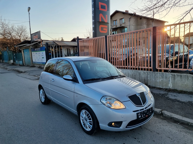 Lancia Ypsilon 1, 300mjet - автомобили, коли, обяви за нови и употребявани 1