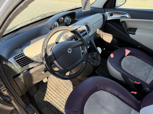 Lancia Ypsilon 1, 400 EURO4 - автомобили, коли, обяви за нови и употребявани 5
