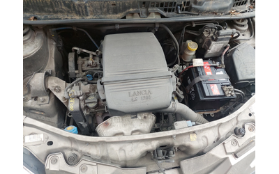 Lancia Ypsilon 1, 2i 60ps KLIMA - автомобили, коли, обяви за нови и употребявани 12