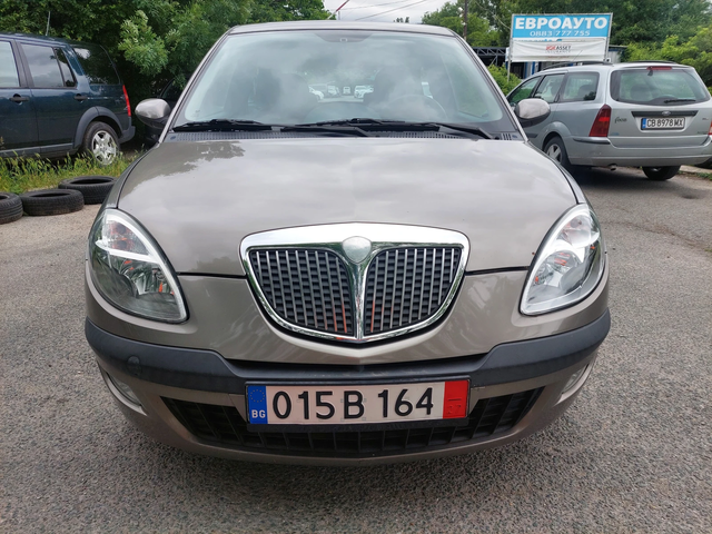 Lancia Ypsilon 1, 2i 60ps KLIMA - автомобили, коли, обяви за нови и употребявани 1