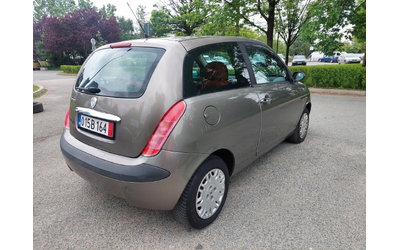 lancia-ypsilon - 3