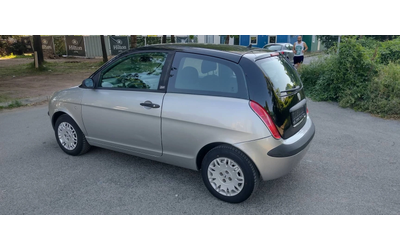 lancia-ypsilon - 3