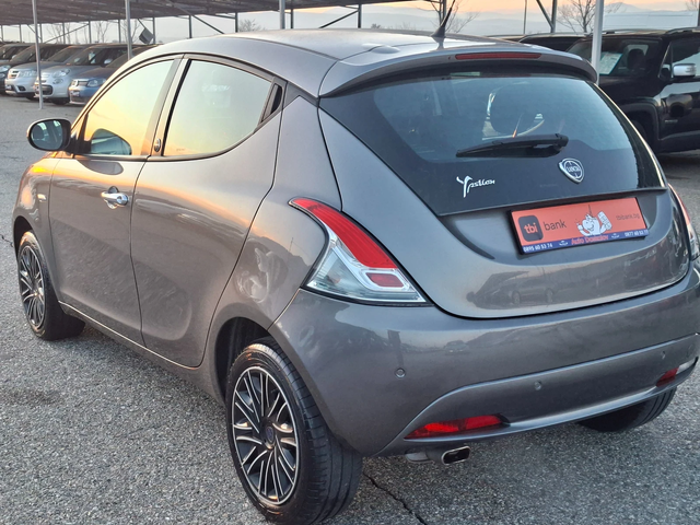 Lancia Ypsilon 1, 2 i Gpl - автомобили, коли, обяви за нови и употребявани 6
