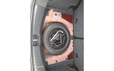 Lancia Ypsilon 1, 3 m-jet MOMO DESIGNE - автомобили, коли, обяви за нови и употребявани 15