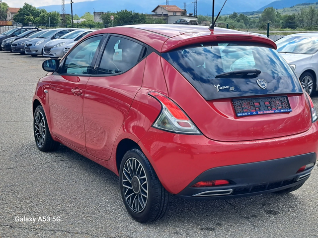 Lancia Ypsilon 1, 3 m-jet MOMO DESIGNE - автомобили, коли, обяви за нови и употребявани 6