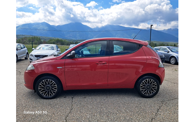 Lancia Ypsilon 1, 3 m-jet MOMO DESIGNE - автомобили, коли, обяви за нови и употребявани 7