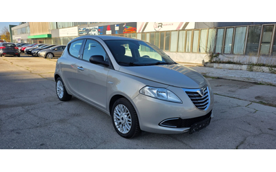 lancia-ypsilon - 2