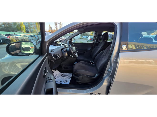 Lancia Ypsilon 1.2i 70k.c EURO 5B ITALIA - автомобили, коли, обяви за нови и употребявани 6