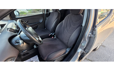 Lancia Ypsilon 1.2i 70k.c EURO 5B ITALIA - автомобили, коли, обяви за нови и употребявани 9