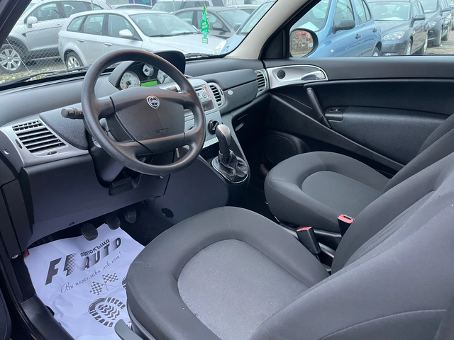 Lancia Ypsilon 1.3-M-jet-U-N-Y-C-A - автомобили, коли, обяви за нови и употребявани 10
