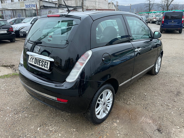 Lancia Ypsilon 1.3-M-jet-U-N-Y-C-A - автомобили, коли, обяви за нови и употребявани 7