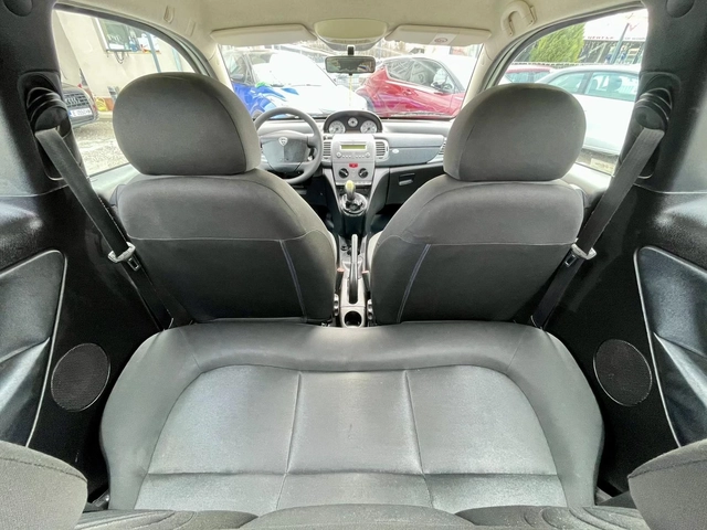 Lancia Ypsilon 1.3MJET 75HP E5A - автомобили, коли, обяви за нови и употребявани 8