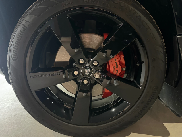 Land Rover Defender 90 P400 Dynamic X - автомобили, коли, обяви за нови и употребявани 12