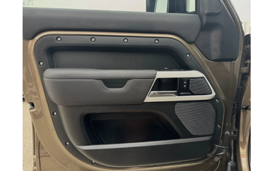 Land Rover Defender 110-FIRST EDITION-KEYLESS-ПАНОРАМА-КАМЕРИ-FULL - автомобили, коли, обяви за нови и употребявани 7