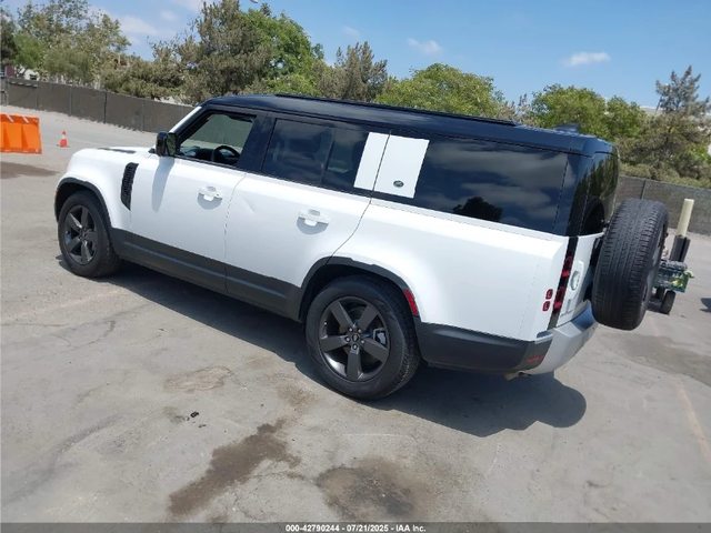 Land Rover Defender 130 P300 S - автомобили, коли, обяви за нови и употребявани 2