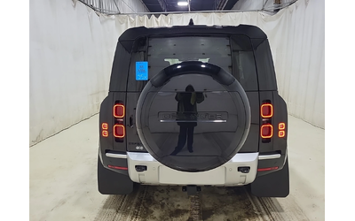 land-rover-defender - 4