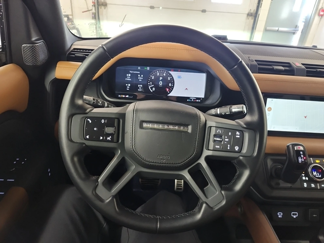 Land Rover Defender 110 X AWD - автомобили, коли, обяви за нови и употребявани 9