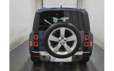 land-rover-defender - 4