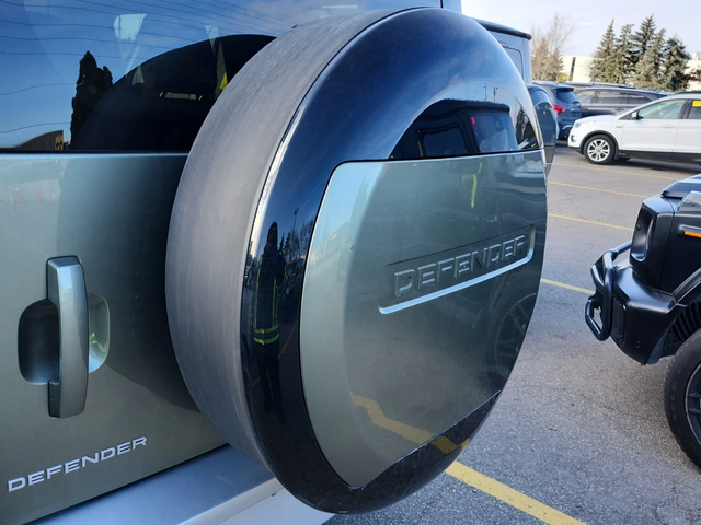 Land Rover Defender 110 S AWD - автомобили, коли, обяви за нови и употребявани 7