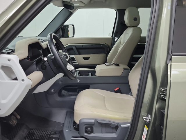 Land Rover Defender 110 S AWD - автомобили, коли, обяви за нови и употребявани 8