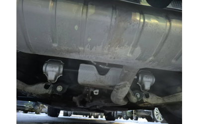 Land Rover Defender 110 X-Dynamic SE AWD - автомобили, коли, обяви за нови и употребявани 14